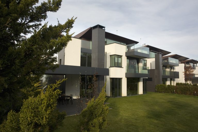 Gentle House I (3)